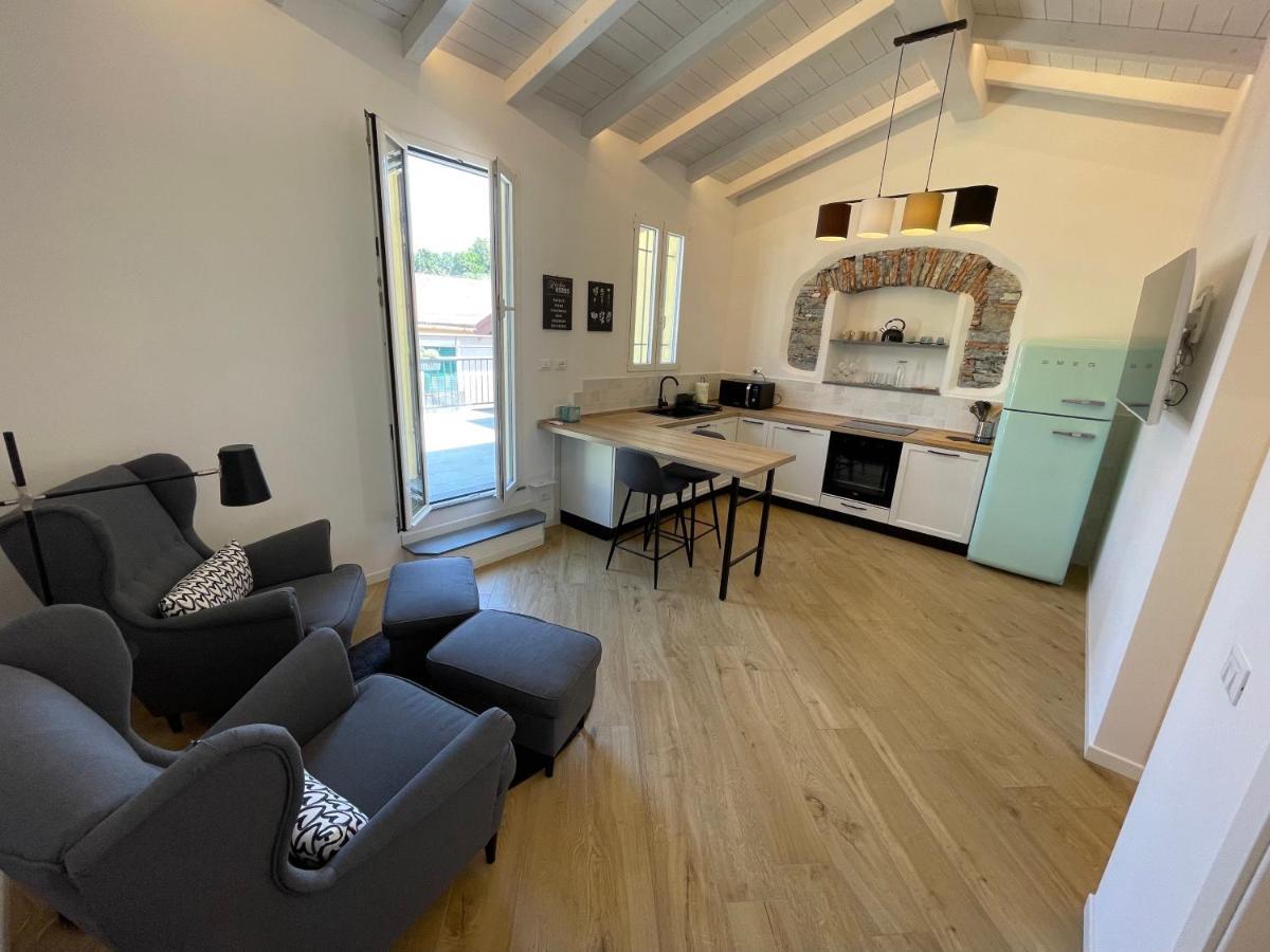 Sun Luxury Apartment In Centro Storico Chiavari Exterior foto